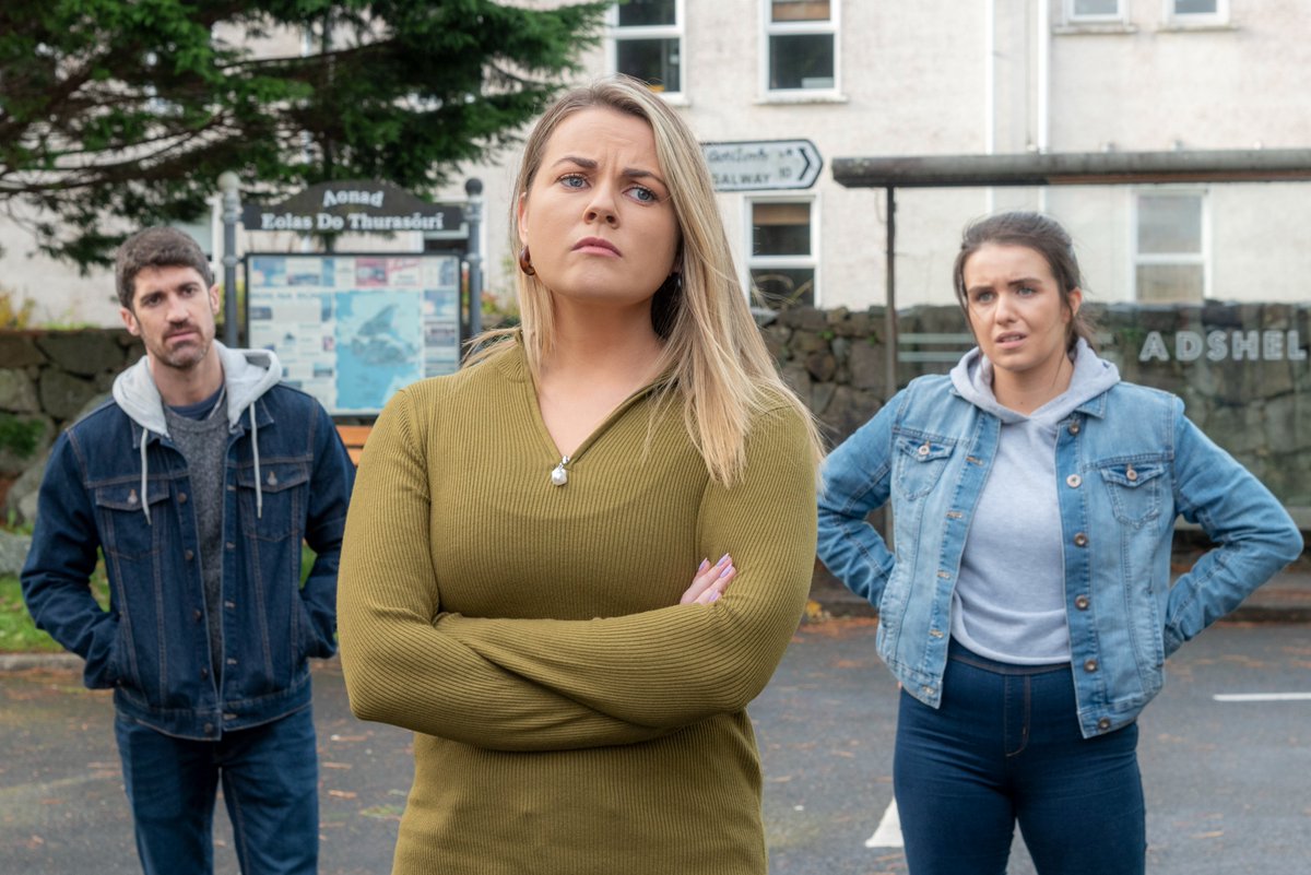 dmpr_galway's tweet photo. Anocht @RosnaRun 8.30pm @TG4TV An bhfaighidh Sonny an ceann is fearr ar Thadhg? Céard a dhéanfaidh Colm? An mbeidh Michelle fós ag iarraidh Ros na Rún a fhágáil? Bígí ag breathnú #dráma #tv #gaeilge #gaeltacht #connemara #chonamara #gaillimh #galway https://t.co/17hdZfLOtk