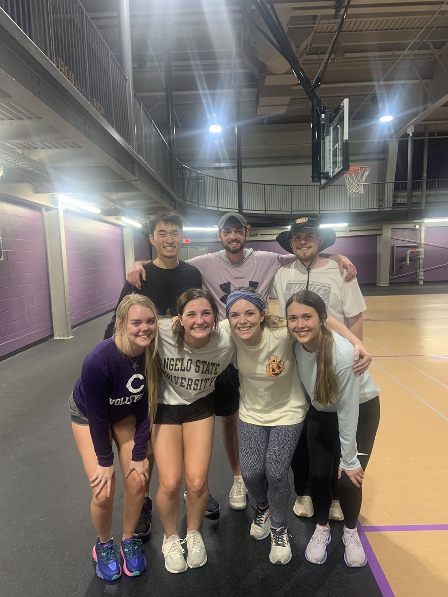HSUTX_UREC's tweet photo. Congrats to our Women and Co-Ed Volleyball champions!

Women’s Team: Kiss my Ace
Co-Ed Team: Teiam Players https://t.co/sopuwvUiDw
