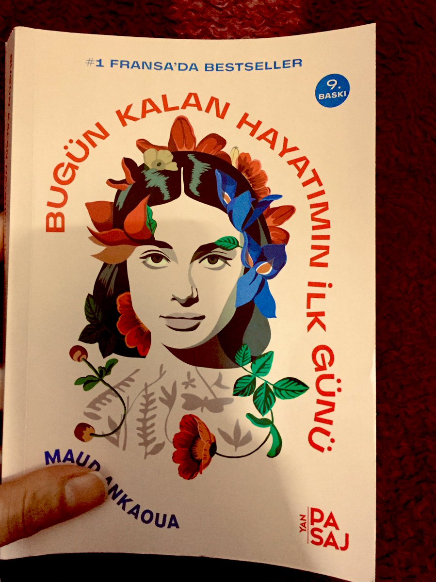 #MaviAyrac 💎💎💫💫💫
#benimokumam 📚🕊
“ Hayat   şimdiki  anların toplamıdır. Boşa  harcadığın  her saniye,  ziyan olmuş  bir andır ve asla  sana  geri gelmeyecektir...”
#kitapkurdu
