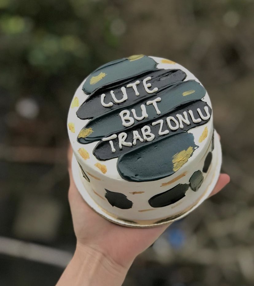 Ne diyorsun? <a href="/BCemreD/">BCemreD</a> ahahhahaha