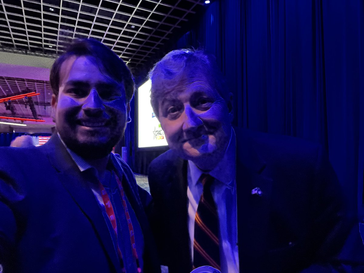 Benjamin R. Roy tweet media