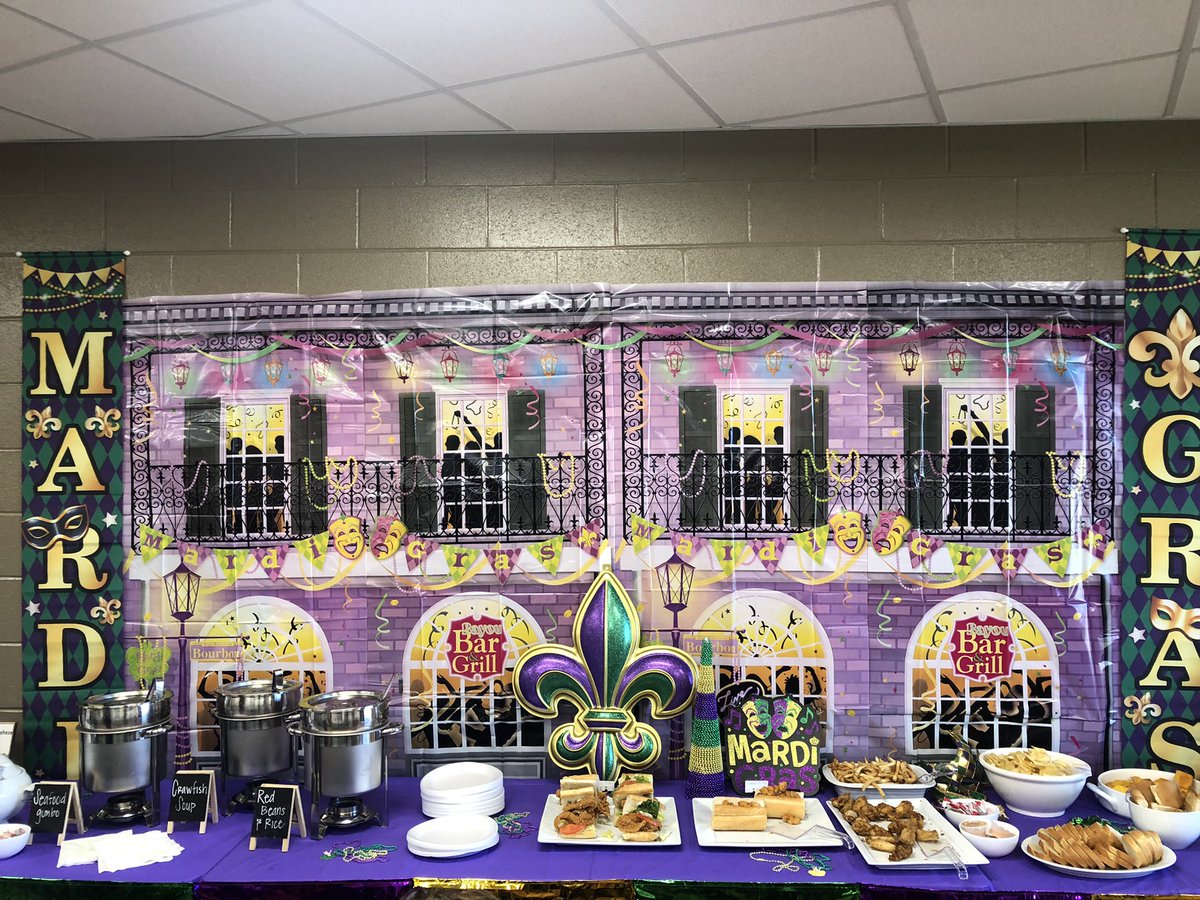 Wow… thank you <a href="/JenksPta/">Jenks PTA</a>! We were definitely spoiled for lunch today!!!! 💚⚜️💜