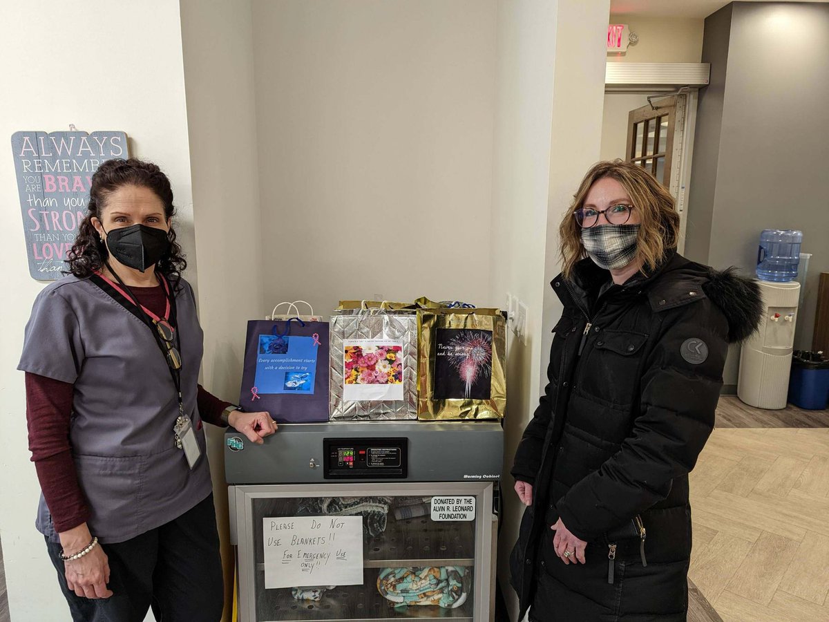 fro_mrs's tweet photo. Continuing our Community Service by making kits for cancer patients #characterconnections @DocsFlock @ScullysSquad @HarrisonHawks90 https://t.co/btikTupexX