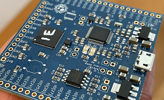 Hacksterio's tweet photo. Join the @efabless group-buy for CLEAR by March 11th on @groupgetscom! CLEAR is a one-of-a-kind open-source FPGA ASIC that is both a functional dev board and a demonstration of how anyone can design their own ASIC through their #chipIgnite platform.
👉 https://t.co/f3jafDOGC5 https://t.co/d2jfZyxTci