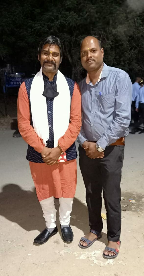 Adityapadhi6's tweet photo. ଆଜି ମୋ ପାଇଁ ବହୁତ ବଡ ଖୁସିର ଦିନ, ଆଜି ମୁଁ ମୋର ଓଡ଼ିଆ ଭାଇ ମାନଙ୍କ ସହିତ ଶିବ ରାତ୍ରି  ଓଡ଼ିଆ ତ୍ରିନାଥ ଗ୍ରୁପ ଏକ୍ସଇଡ (Odia Trinath Group Exide )   sarjapur attibele road  Exide ନିକଟରେ ରେ ପାଳନ କଲି. https://t.co/5EeBcjpZKk