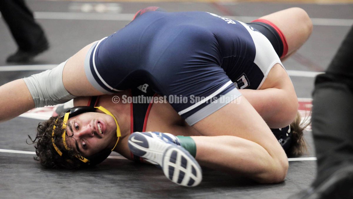 SWOSportsDaily's tweet image. WRESTLING: Walker, Rothermel capture D-I sectional titles, will lead group of nine Edgewood wrestlers to district ... with 57 captioned photos of EHS and Hamilton athletes swohiosportsdaily.com/.../walker-rot… @EdgewoodCougs @GoEHSCougars @MUlefty34 @rrothermel04 @OHHSWrestling @WeAreOakHills