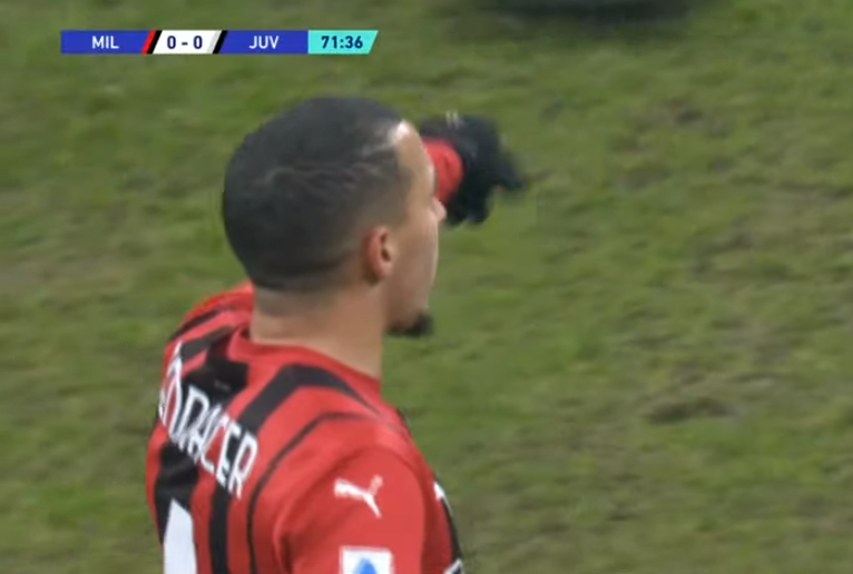 SadjiaritajS's tweet photo. Let's go, Ismail Abdel Nasser, I wish you all the best, son of my country
Bennacer is essential with AC Milan against Inter @IsmaelBennacer 🏆🇩🇿💖⚽️💪🤲🖤❤️ #Milan_Inter | #Italy_Cup  #MilanInter
#MilanInter |@acmilanbr https://t.co/w1sM9lCAs3