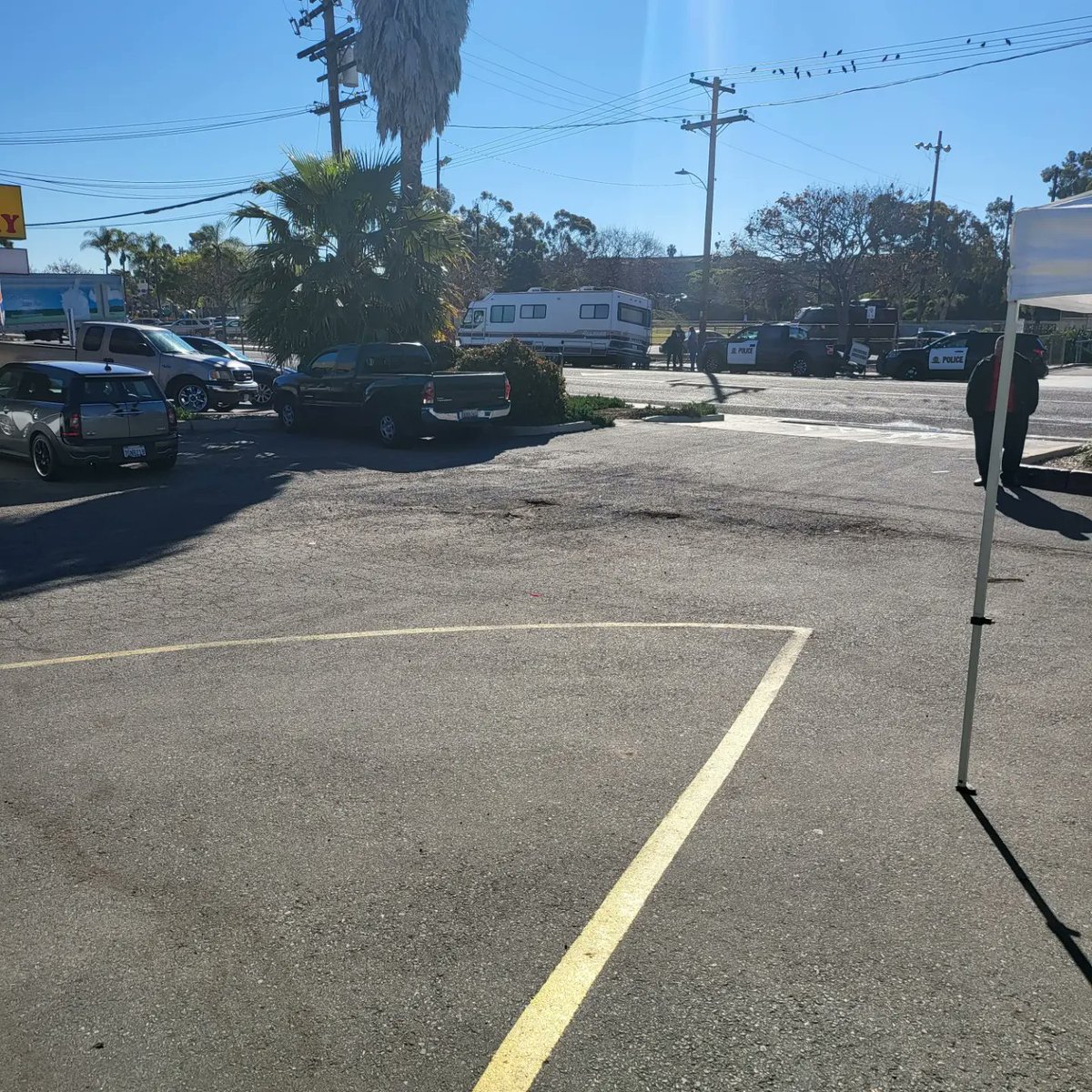 CTH465's tweet image. Not an hour after the article dropped CVPD came down during CTH #ProjectReFresh mobile shower day (they have never been before) and were giving a hard time to our RV clients who were only parked across the street to receive a shower. This is unacceptable. Felt retaliatory.