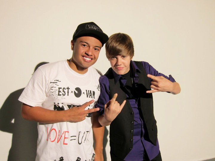 AlfredoFlores's tweet image. happy birthday @justinbieber. Grateful for this life together.