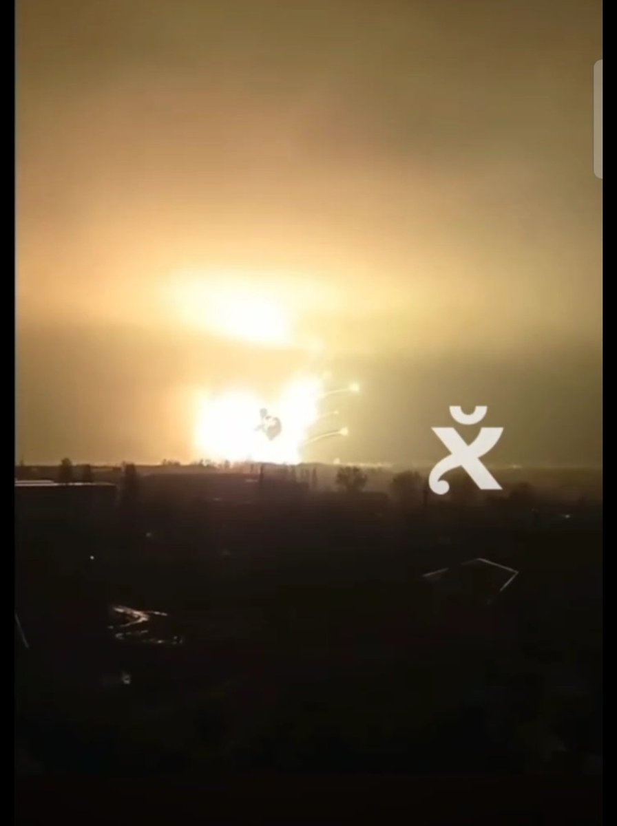 ReOlyaa's tweet photo. This is Kharkiv now... Vacuum bomb which is prohibited under the Convention #UkraineRussiaWar #Kharkiv #PutinWarCriminal #StopTheWar #StopPutinNOW #withUkraine #kharkov https://t.co/NgoRSROrDp