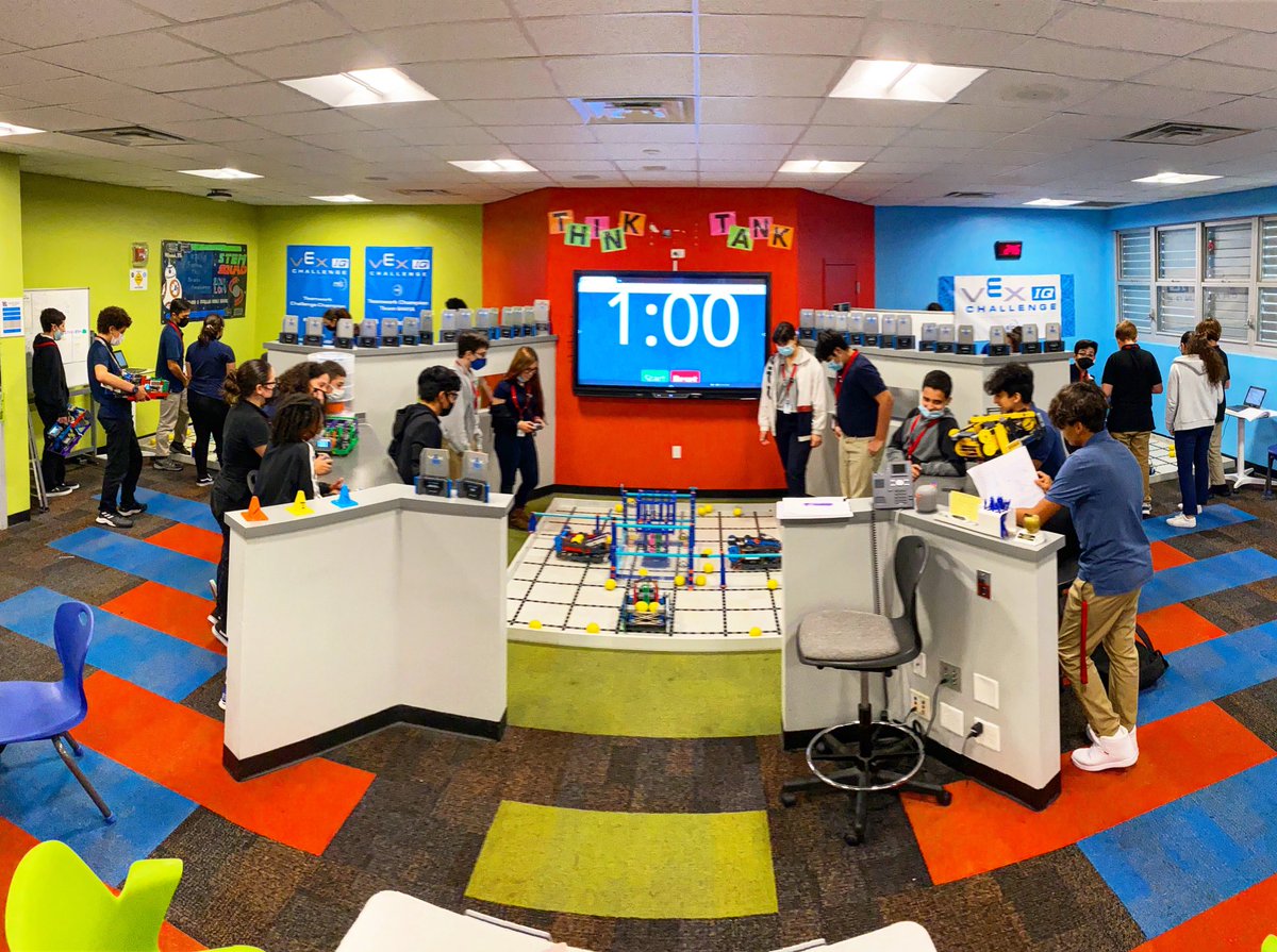 AdamsonHDMM's tweet image. Our 6 STEM SQUAD Robotics teams are in the home stretch towards States. Only a few more practices left before this weekend’s competition! #STEMis @HDMcMillan @SuptDotres @MDCPSSouth