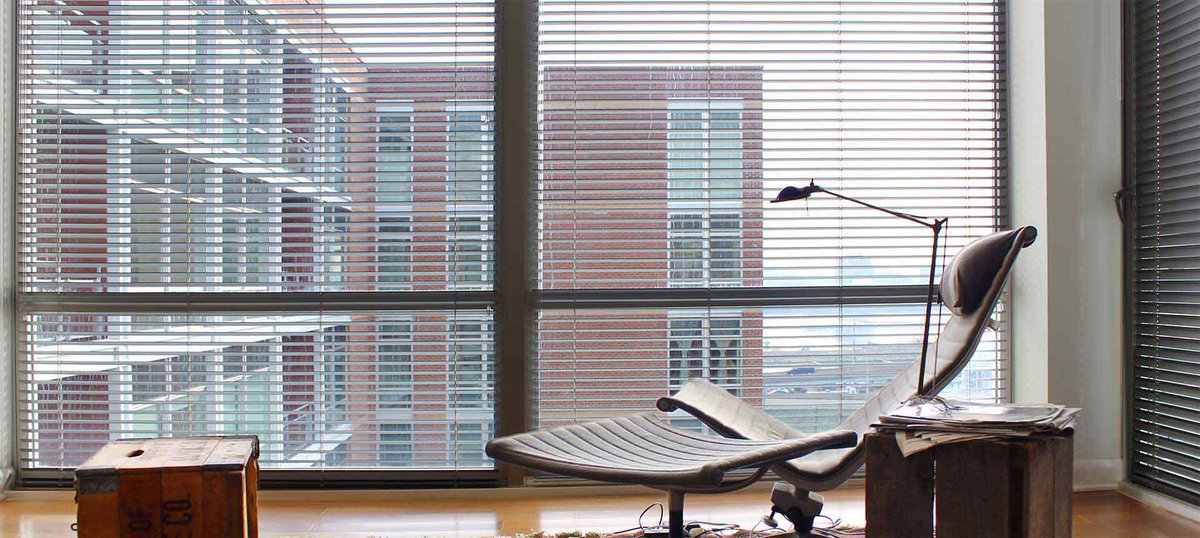 DesignYourBlind's tweet photo. Please browse our selection of mini blinds today and if you have questions, just get in touch with us. One of our Design Your Blind team members will have the answers! https://t.co/2rUYkIGKH9 (561) 609-0679
.
.
#AluminumBlindInstallation #BlindInstallation #BocaRatonFL https://t.co/q76bOonFVw