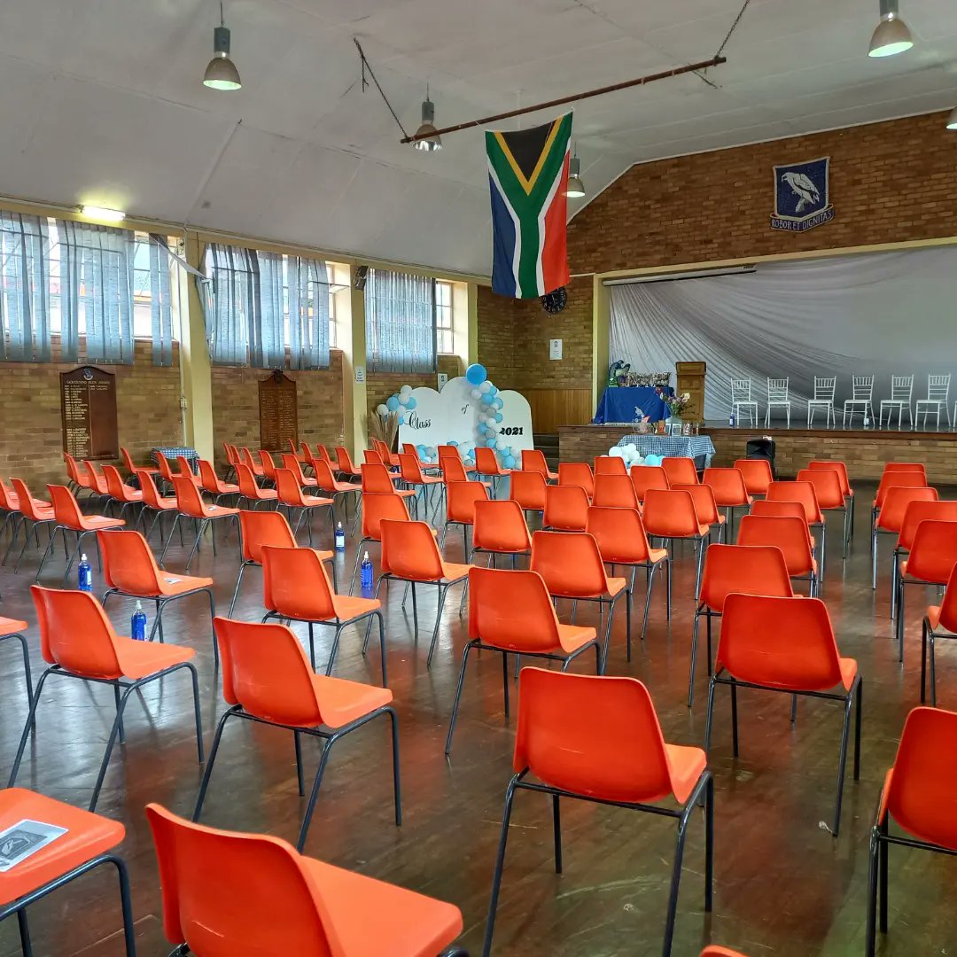 thulbhekevents's tweet photo. 🔥 Thul'bheke Events 🔥

Event: Class Of 2021 Price Giving (Highlands North Boys High School)

Shot by📸: @mr_thulbheke
Setup: @mr_thulbheke 

#TBE #pricegiving #highschool #newagesetup #class #2021 #hall #ballongarland #sauce #lovemywork #event #RikhadoMakhado #Bianca https://t.co/awCWfNy2Pt