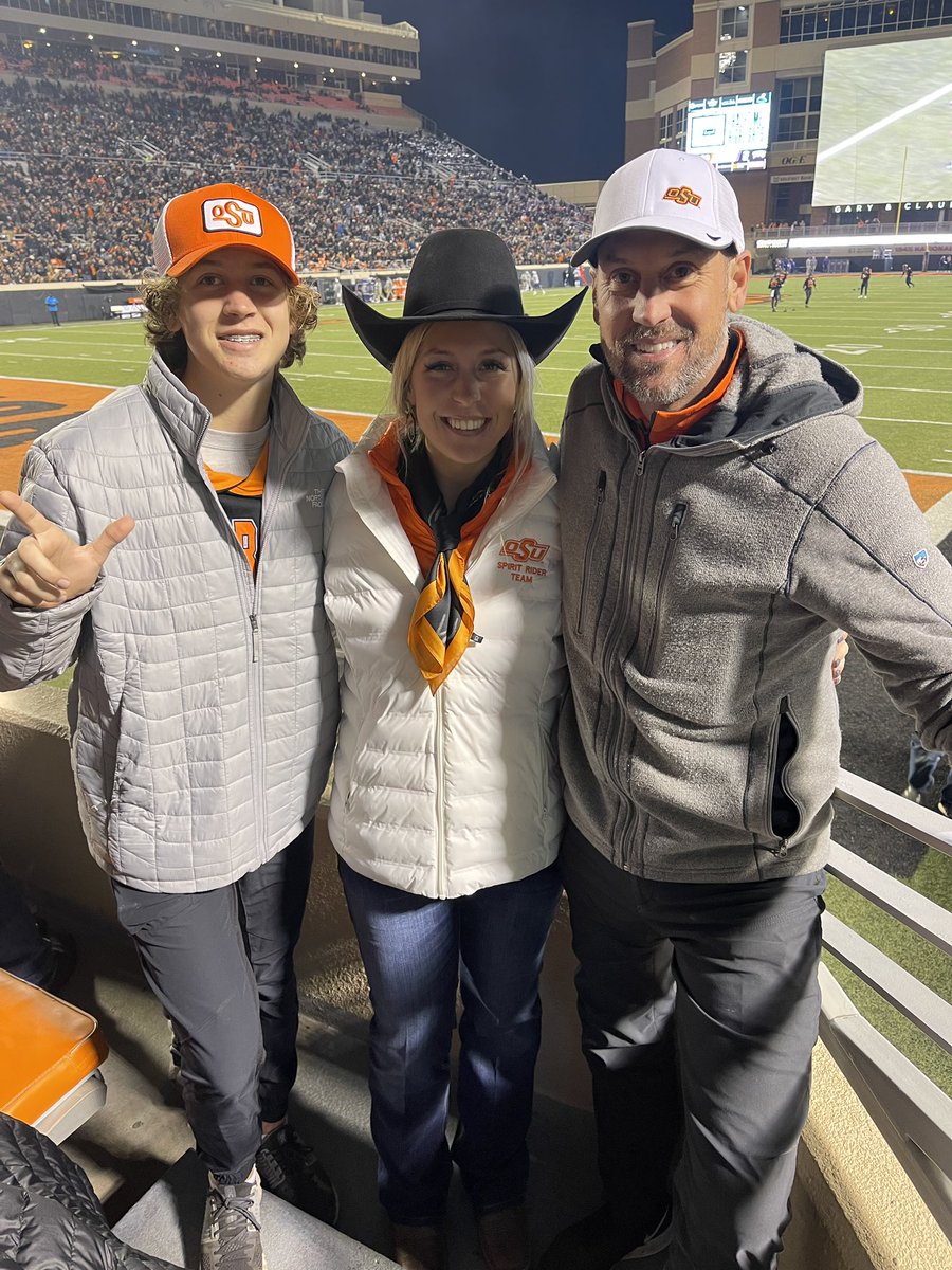 lyzlutt's tweet photo. Happy Birthday to the best dad a girl could ever ask for! Thank you for everything you do for our family! We love you so much @BigbassLutt2 🤍 https://t.co/7vVZSnf3Be