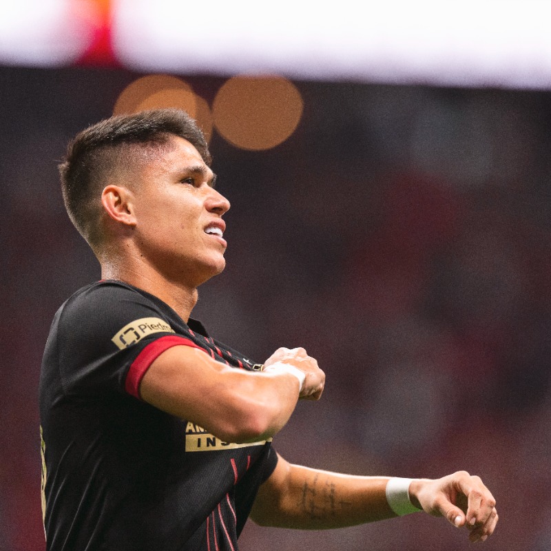 ATLUTD's tweet photo. Luiz Araújo will miss approximately 4 weeks with a hamstring injury.