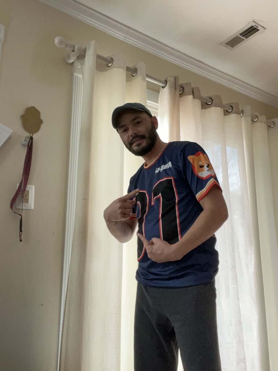 DavidMaliban's tweet photo. @iamstevencooper I’m proud of your work just got my jersey and I love it I’m gonna be rocking this baby!!! I can not wait to see more of your collection ❤️‍🔥🚀❤️‍🔥❤️‍🔥🚀 https://t.co/gTqDcwYaHI