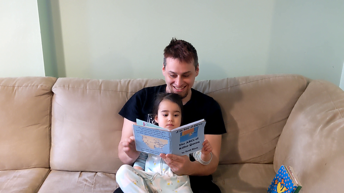 KillerQueenGame's tweet photo. Competitive Killer Queen player Todd is the mastermind behind a "children's book" for all the adults who play Killer Queen! Support this killer project on Kickstarter: https://t.co/nMpVRRPmyi 

@tblatt #killerqueen #gamingcommunity #arcadegame https://t.co/KCbQHiUTmf