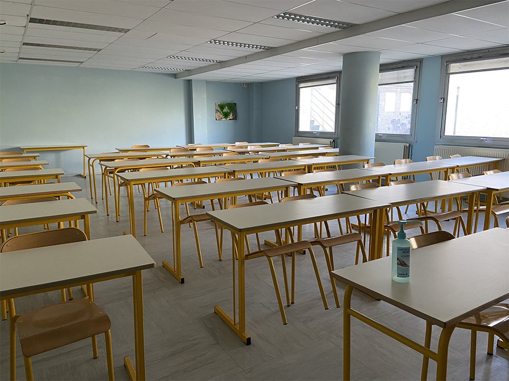 University of Hiudjcock tweet media