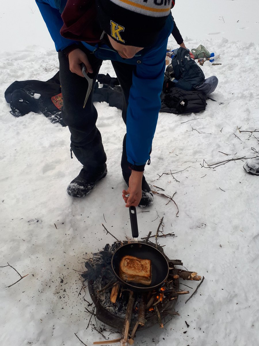 Thanks for coming out <a href="/MrsBrushett/">Michele Brushett</a>'s class. We got so lucky and saw a beaver and lots of deer today...not to mention the delicious food! <a href="/gouldlake_LDSB/">@gouldlake_LDSB</a> <a href="/LimestoneDSB/">Limestone District School Board</a>