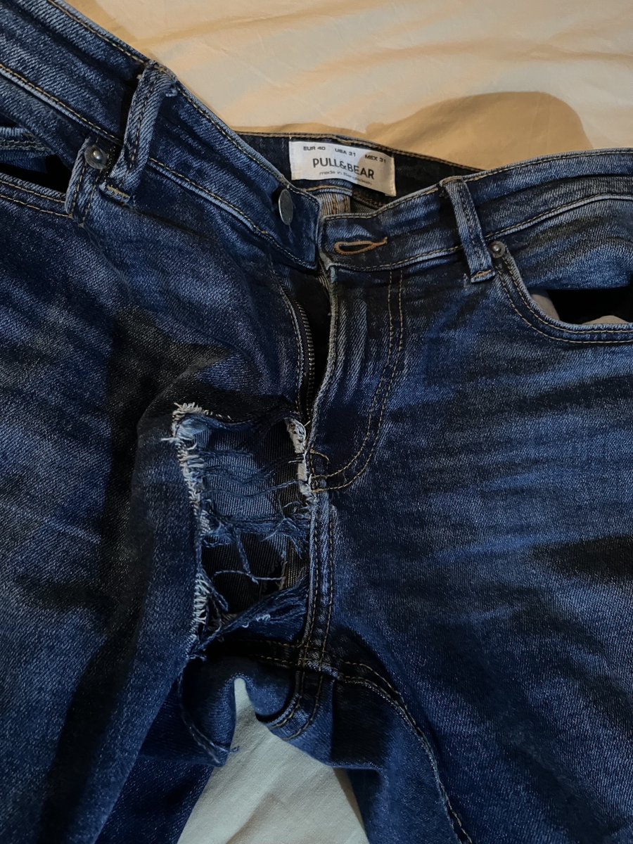 dani_lao's tweet photo. . @pullandbear ni 5 lavados... https://t.co/p5D7UalOme