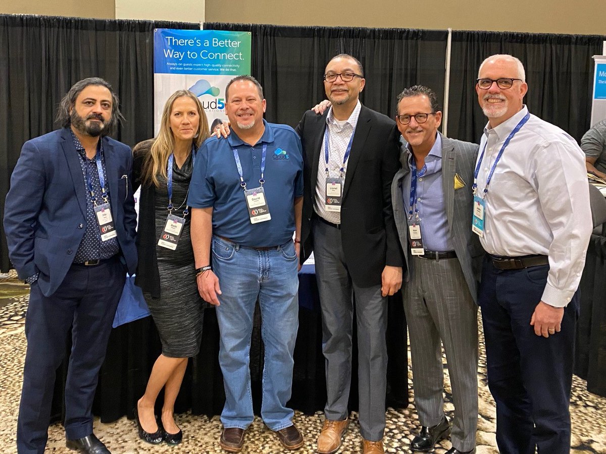 Mark Holzberg tweet media