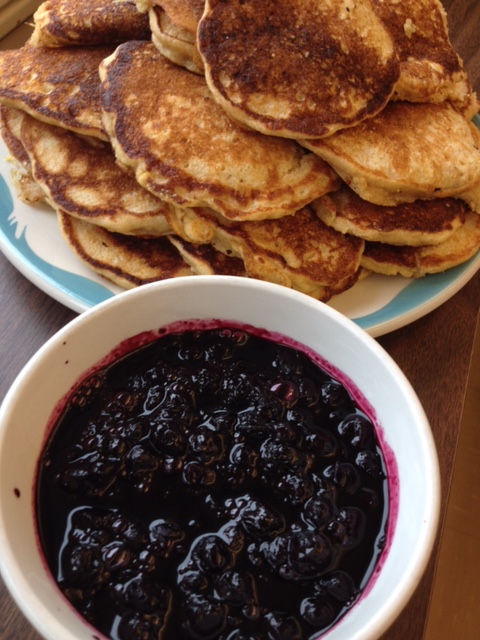 Project_CHEF's tweet photo. How do you like your #pancakes ?
We like ours wholegrain and smothered with #bcblueberries . Learn to make our #kidapprovedrecipes in our #onlinecookingclub. More information: https://t.co/FWV2PCXLlh
#pancakeday #kidscancook #4hbc #projectchef #onlinecookingclasses https://t.co/ofmW1Cibxz