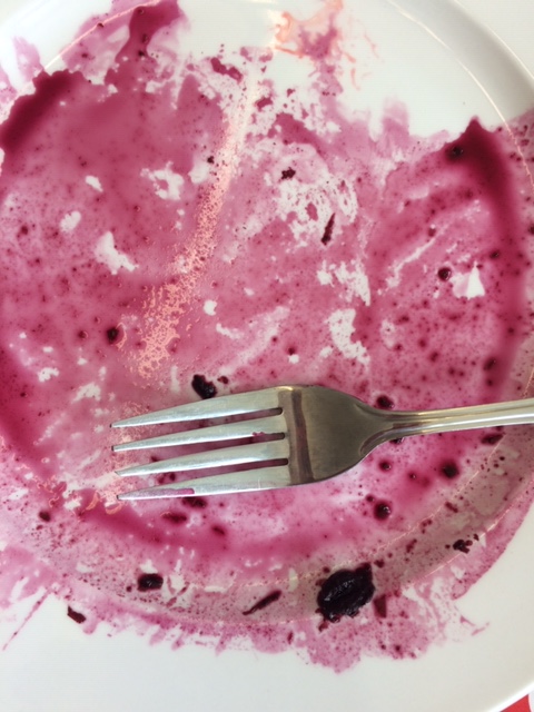 How do you like your #pancakes ?
We like ours wholegrain and smothered with #bcblueberries . Learn to make our #kidapprovedrecipes in our #onlinecookingclub. More information: 4hbc.ca/opportunities/… 
#pancakeday #kidscancook #4hbc #projectchef #onlinecookingclasses