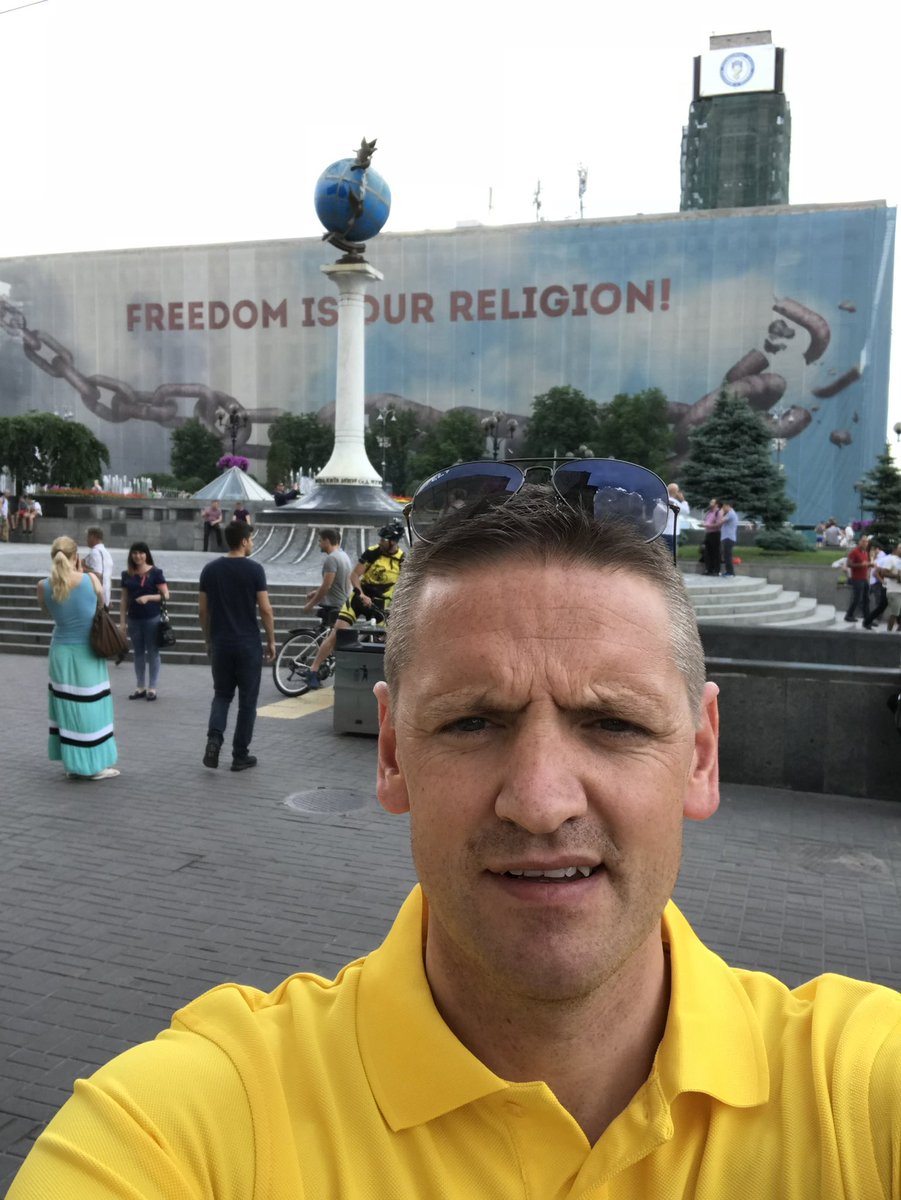 JamesfoleyJames's tweet photo. Seeing Kyiv and these buildings getting bombed on the news every day is just crazy ! Lucky to have visited here with Lfc and will definitely be back .  🇺🇦 https://t.co/osPxDi8AWy