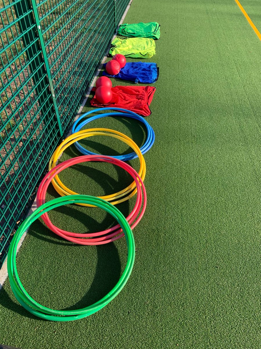 MrAtkinson_SI's tweet photo. A fantastic first day @RossettAcreSch developing social skills through sport. Well done all three classes. 👏 
#PhysEd 
#Harrogate 
#TheTogetherProject
@Sport_Influence https://t.co/5wk0de9XmR