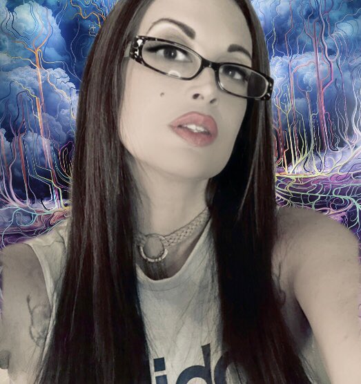 Current mood 🙌. Lotta school work, life stuff, work work &amp; global stuff has my energy quite frazzled<a href="/tag/nikkinova"class="tags"><span>#nikkinova</span></a>