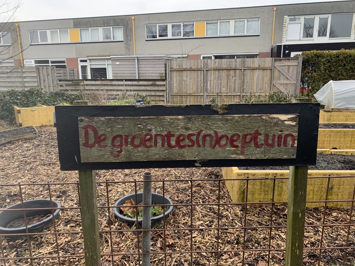 cdkfryslan's tweet photo. Hjoed mei kolleezje ⁦@Gemeente_Lwd⁩ op besite west yn #Bilgaard. Wat in aktiviteiten. Wat in belutsenens. Tank foar it petear! 👍 https://t.co/cgumr5U2Hz
