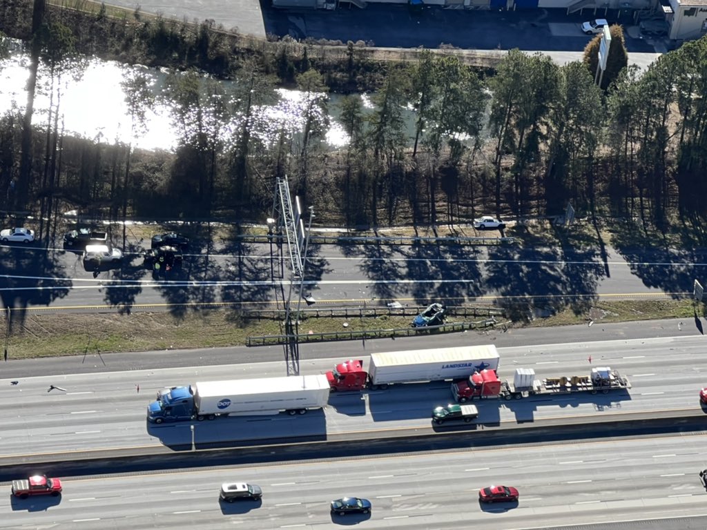 Authorities in Clayton Co report serious injury crash on I-75 south ramp to Mt Zion Blvd with multiple ejections. Except heavy’s delays, Use I-675 ad an alternate. #ATLtraffic #BreakingNews @cbs46 <a href="/ClaytonCountyPD/">Clayton County PD</a> <a href="/CCFES/">Clayton County FD</a>
