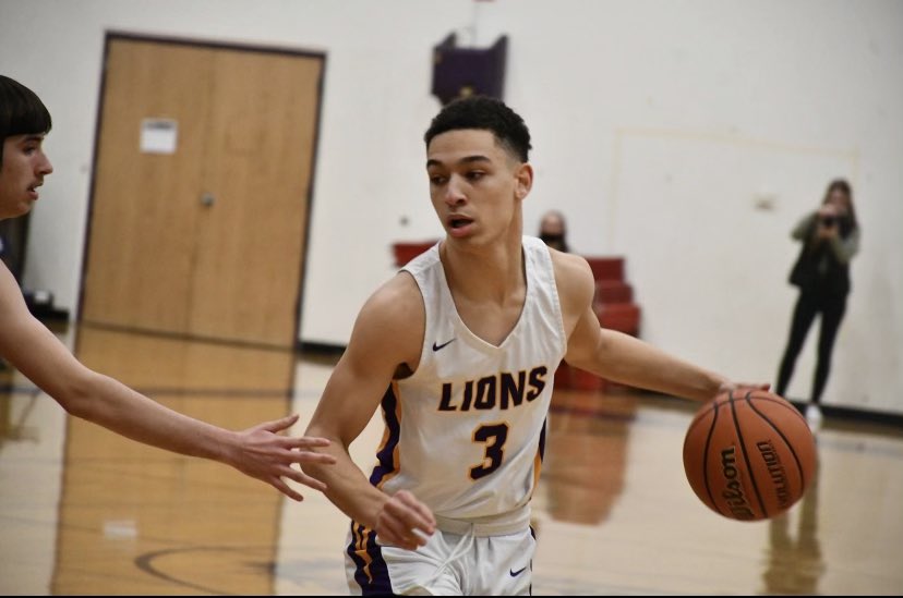 JHS_LIONS_HOOPS's tweet photo. Congrats to Eli Stelly for earning 2nd team all league! Well deserved EDB! @elidaboy24 https://t.co/VTuW8tSTa5
