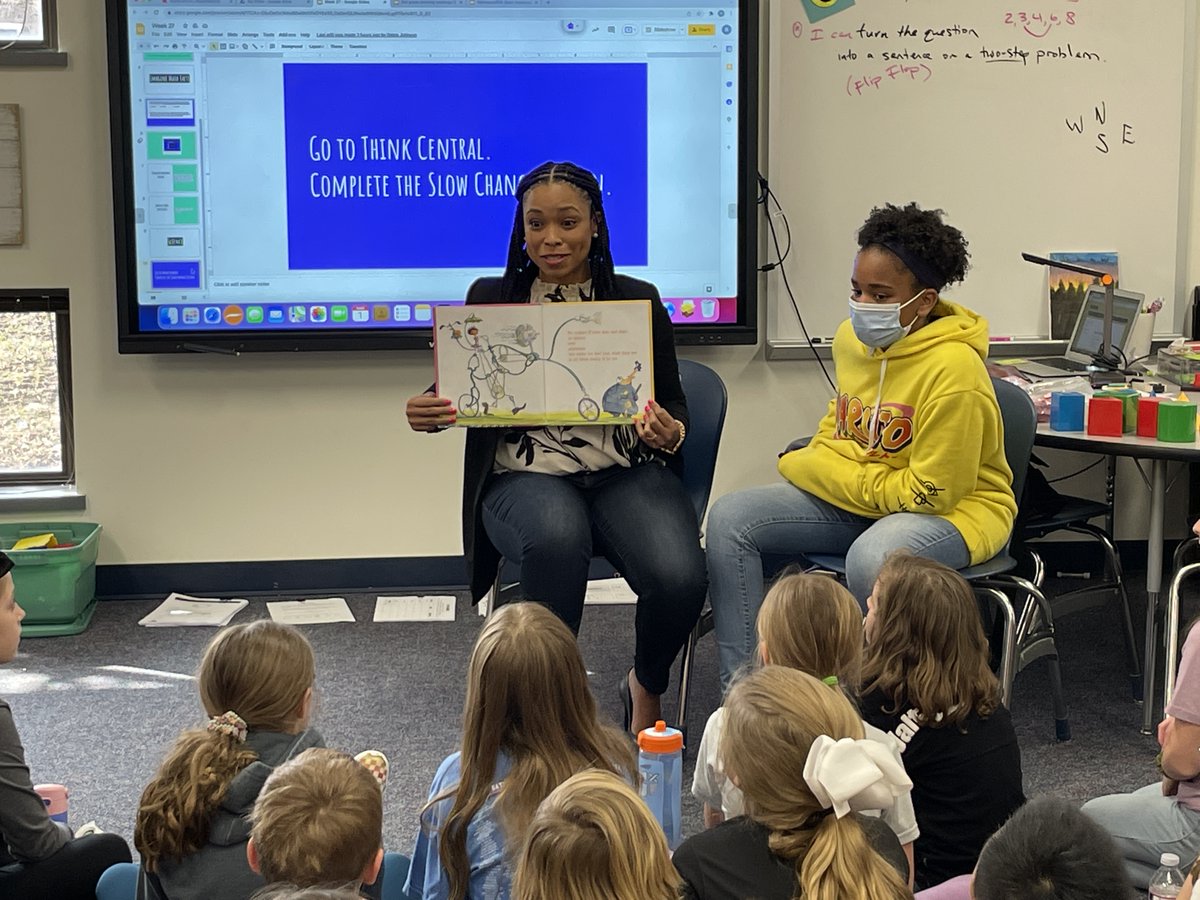 Thank you Councilwoman Feltus for reading to 3rd grade today! #myMISD #VCLibrary #VCCougars #loveofreadingweek