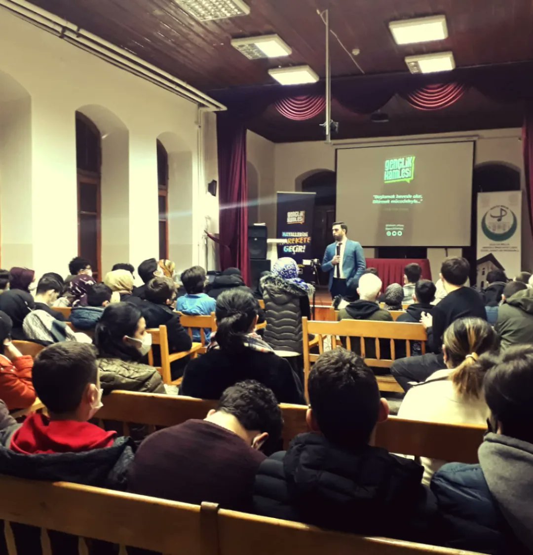 GenclikHamlesi's tweet photo. #GençlikHamlesi olarak 25 Şubat Cuma günü #Ankara'da düzenlediğimiz "Motivasyon Buluşmaları" programımızı Ulus İlk Meclis Anadolu Güzel Sanatlar İmam Hatip Lisesi'nde tamamladık. 

Cem Hocamıza (@fcemertunc) ve katılan değerli gençlerimize teşekkür ederiz 💐 https://t.co/a2JzwN8a8H