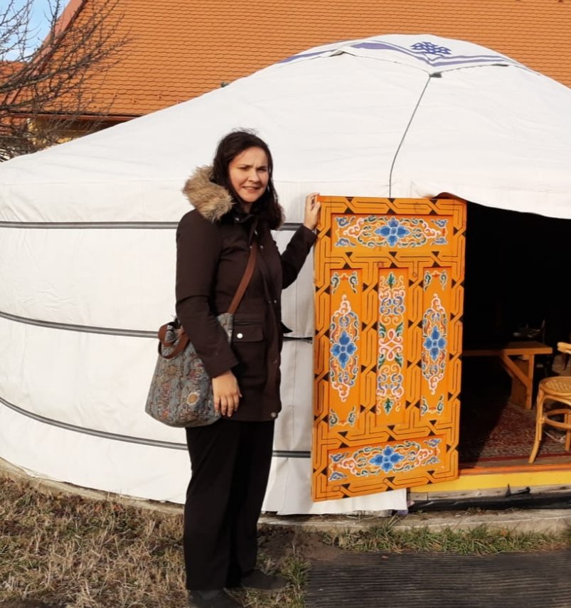 ClarissaWrights's tweet photo. I learned recently that certain ancestors of Hungarians lived in yurts
#alternative_thinking #History https://t.co/ziCZ5RFqxP