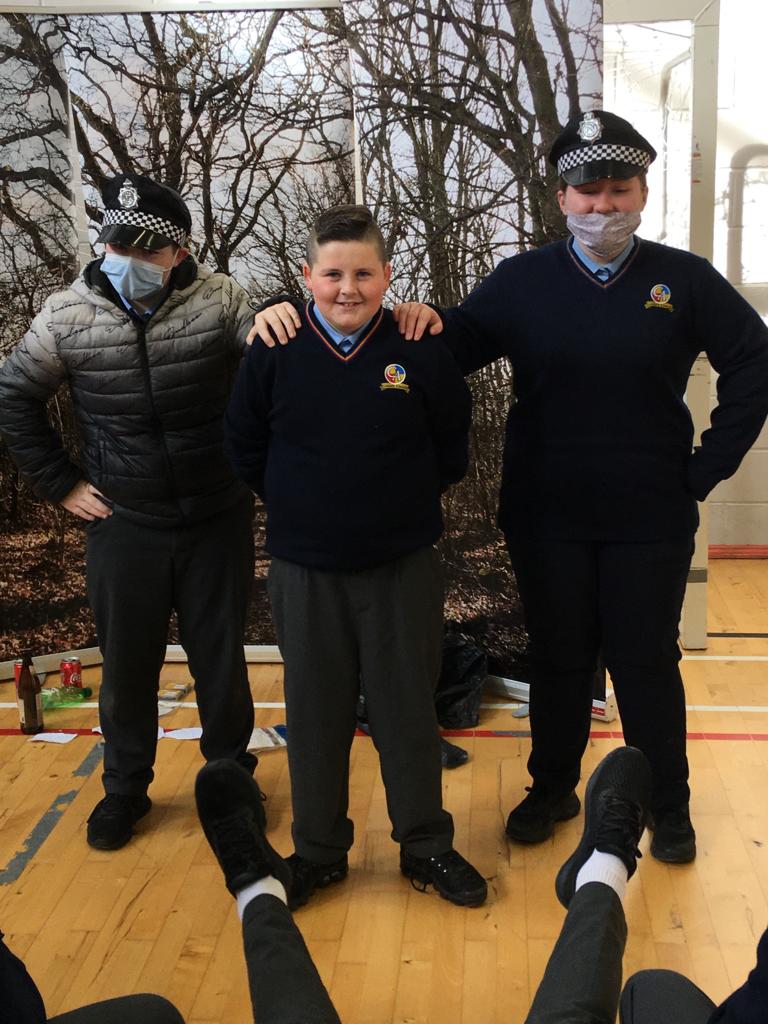colaisteaindriu's tweet photo. 1st and 2nd year students really enjoyed Forensic Fun worshops delivered by Alison this morning. Critical analysis and thinking were certainly to the fore!
#forensicfun #criticalthinking #criticalanalysis #teamwork https://t.co/Aj41VQWSkM