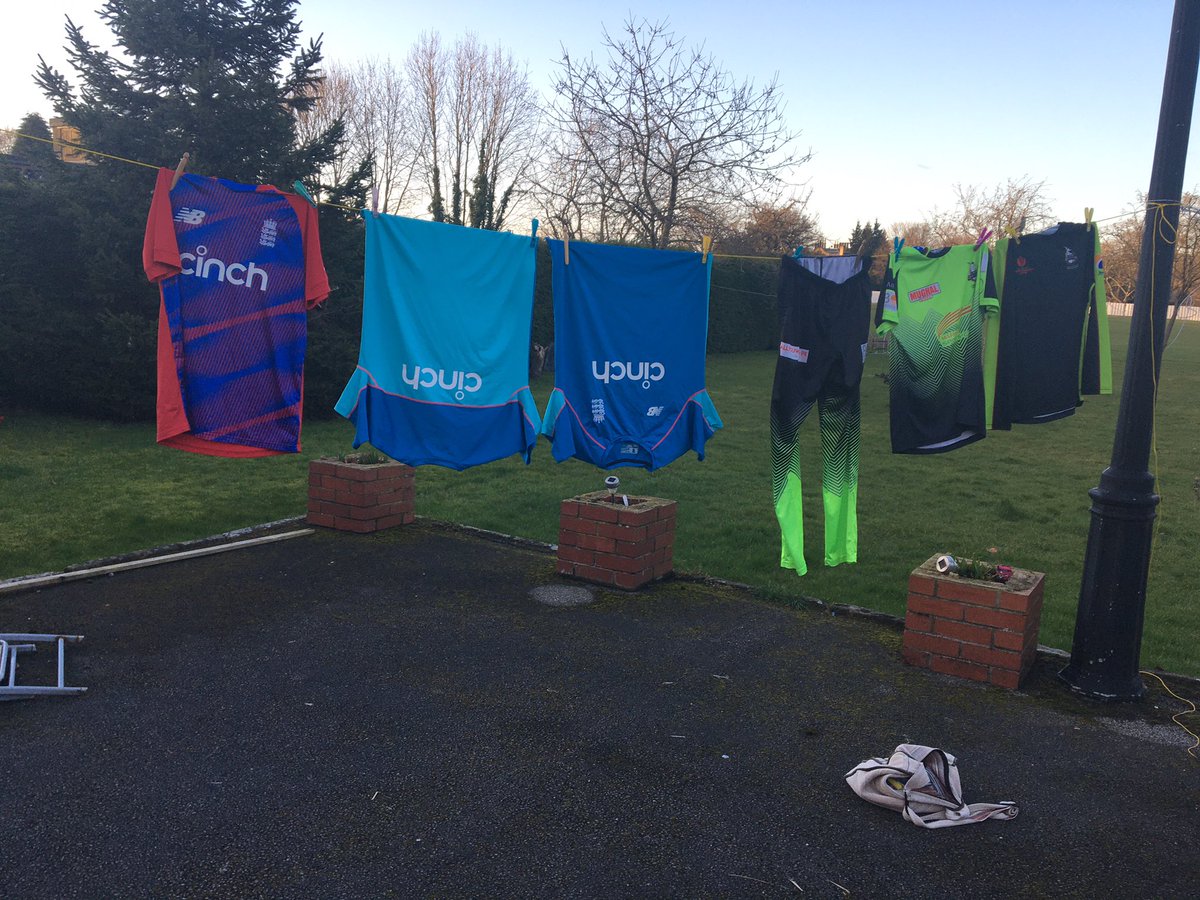 cricketcoachmat's tweet photo. Grandma’s washing line but who is the grandson?? https://t.co/AUZoIJWTEm