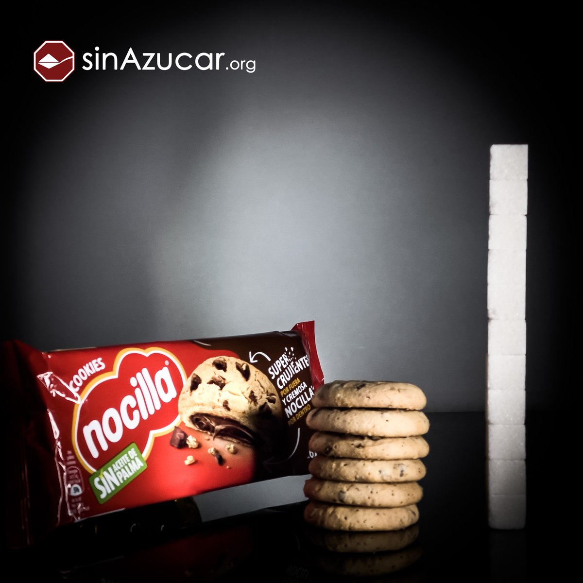 6 galletas Nocilla contienen 45,6g de azúcar, equivalente a 11,4 terrones.