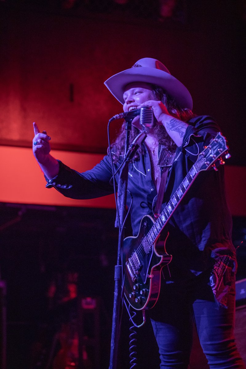 realmarcusking's tweet photo. BUFFALO NIGHT 1 SOLD OUT! If you can't make it tonight, there are a few tickets left for tomorrow's show. SEE YOU SOON! https://t.co/xubUhgddhp 
📸David Franklin https://t.co/aLDZRvE5RK