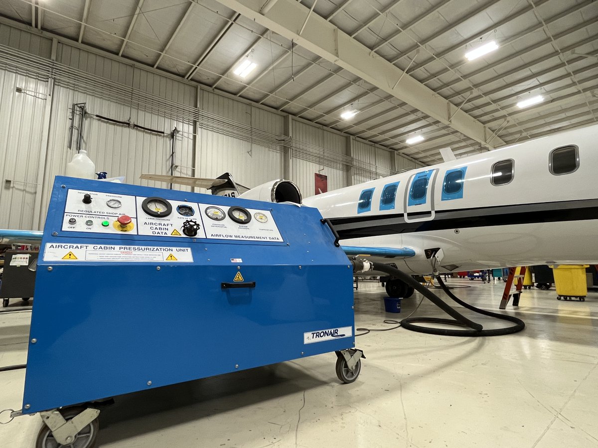 FlightstarCMI's tweet photo. Pressurizing the cabin of a Learjet 45 to complete leak checks. External antennas were removed, inspected, and reinstalled.

#underpressure #bubbles #MRO #Learjetexperts https://t.co/v60reZdooc