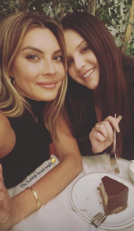 thevalgames's tweet photo. yes the rumours are true, my dear friend lana has got rid of her tattoo but she has chosen to have it rewritten https://t.co/xmeK3pFzzf