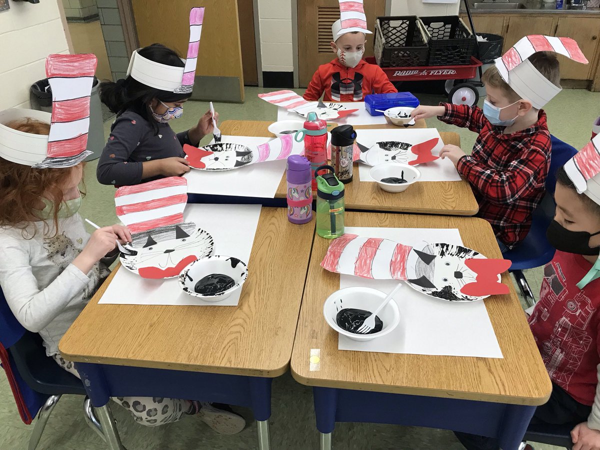 MrsPaolisStars's tweet photo. We are getting ready to celebrate Dr. Seuss’s birthday tomorrow. 🎉 https://t.co/BRLZle44Jv