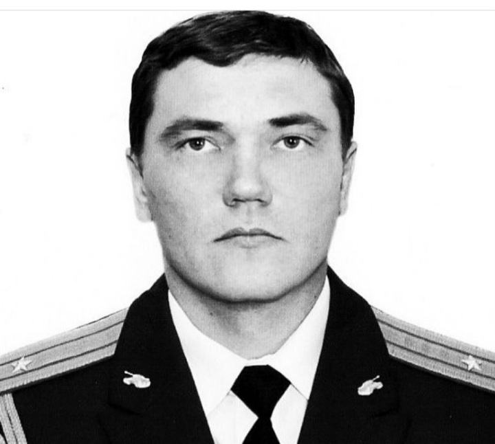 Idel_Realii's tweet image. В ходе нападения российских войск на Украину погиб уроженец Мордовии Виктор Исайкин. Об этом сообщил глава республики Артём Здунов. 

Исайкин — уроженец села Чукалы. Ему было 40 лет. Являлся кадровым военным, полковником. #Мордовия