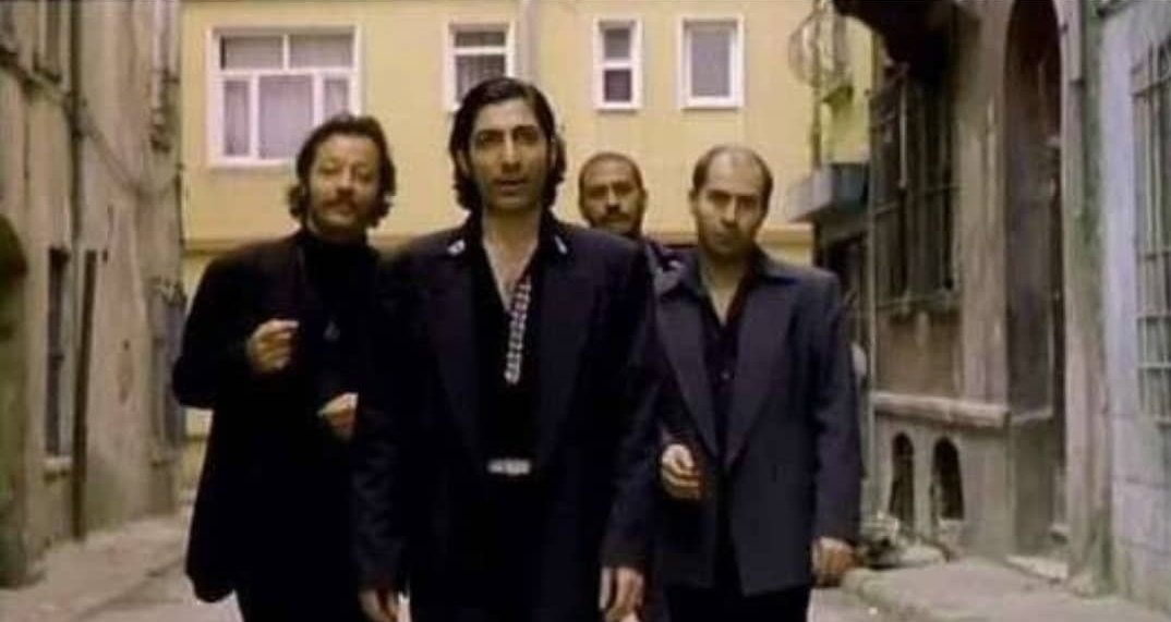 "salavat getir ulan pezevenk!"