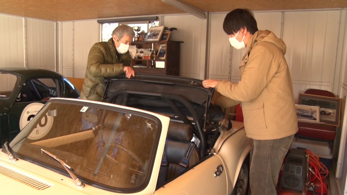 明日よる9時からの #昭和のクルマといつまでも は栃木県を徹底捜索！

出会ったのは英国のオープンカー！22歳で開業した美容室と共に44年、オーナーさんを支えてきた1台。

今回は一緒にお店を支えてきた奥様と20年振りのドライブへ🚗

あれ？もう1台名車ある…？