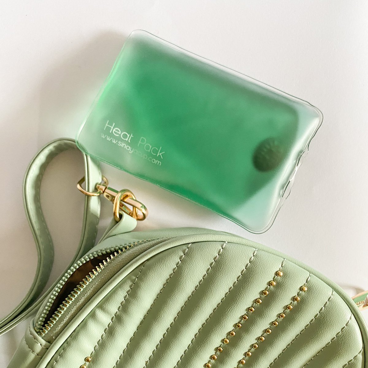 sinayacup's tweet photo. Get the pain relief you need anytime, anywhere.

Our heat packs are available in teal, pink, and black. Order now through our website!

#Sinaya #SinayaCup #heatpack #sustainableph #trylocalph https://t.co/A2mvIdw99U