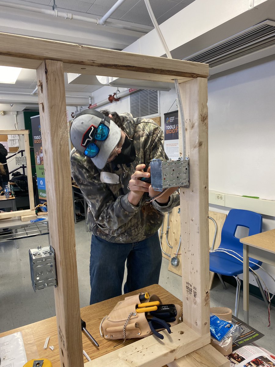 Day 1 of 3 Bootcamps this week for students at AMDSB. Today was Electrical <a href="/femadillss/">F.E. Madill School</a> Students learned from industry professionals about the importance of employability skills and participated in a hands on electrical workshop #OYAP #SHSM #skilledtrades #freetools <a href="/yourschools/">Avon Maitland District School Board (AMDSB)</a>