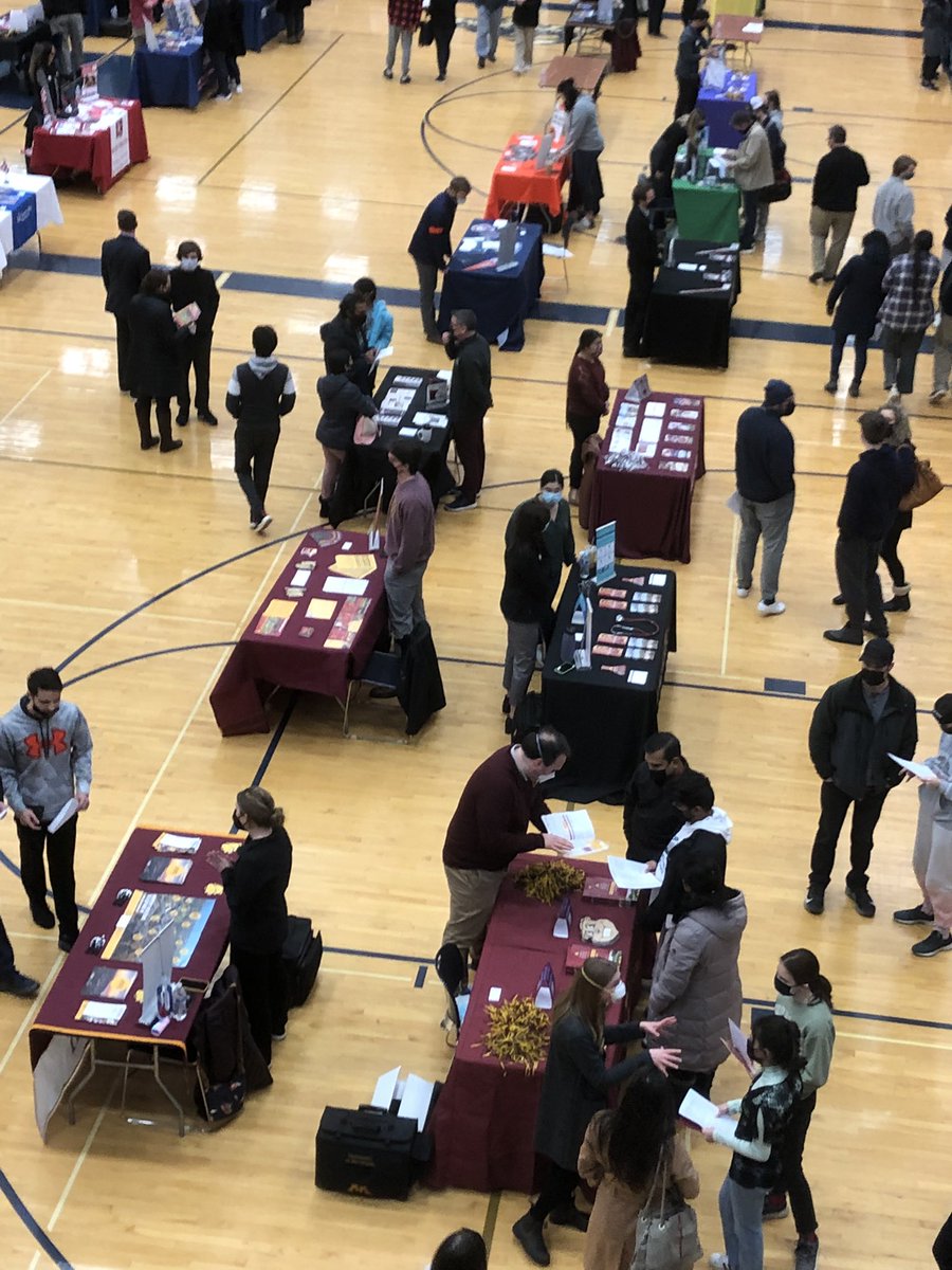 ChaskaHighCRC's tweet photo. That’s a wrap! Thanks to all of the students who joined us at the MN Education Fair, and thank you to all of the colleges for attending!
#macac #postsecondary #college @MinnACAC https://t.co/6cZxv20YZx
