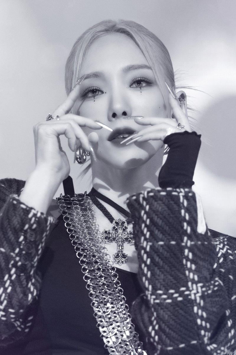 ʜᴏᴛ ᴛᴀᴇʏᴇᴏɴ (@hottaeyeon) on Twitter photo 